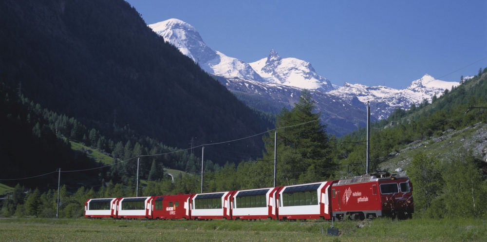 Glacier Express Train_Zermatt smaller