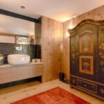 017 Chalet Kemaura Zermatt Swimming Pool Changing Room
